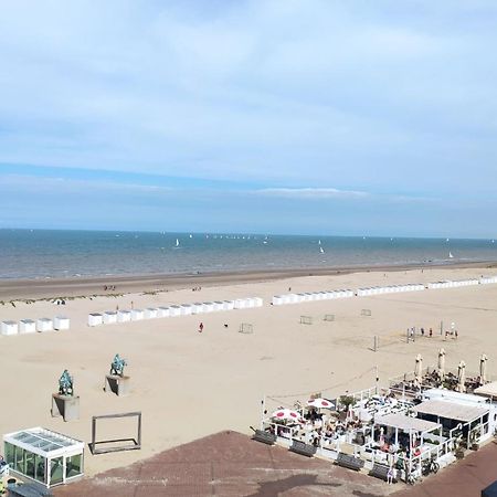Zeezicht Vanop Het 6 De Verdiep Oostduinkerke Exterior foto